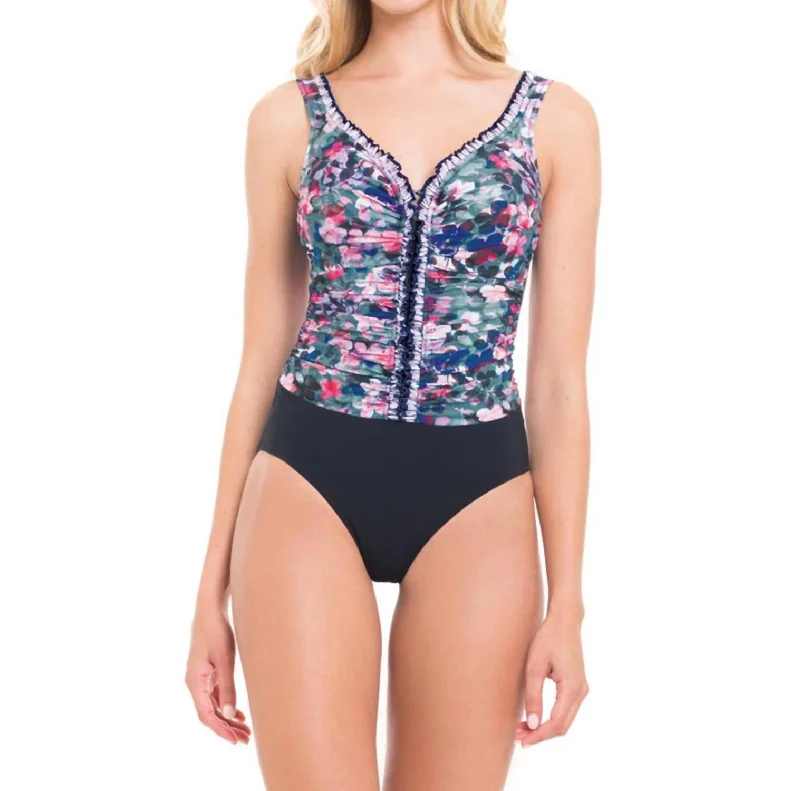 One Piece Swimsuit In Romeo And Juliette