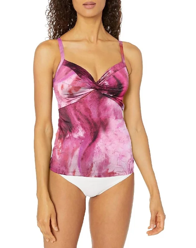 Ocean Ombre Dd Tankini In Sangria