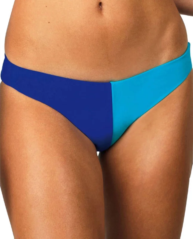 Moderate Bikini Bottom In Santa Cruz Blue