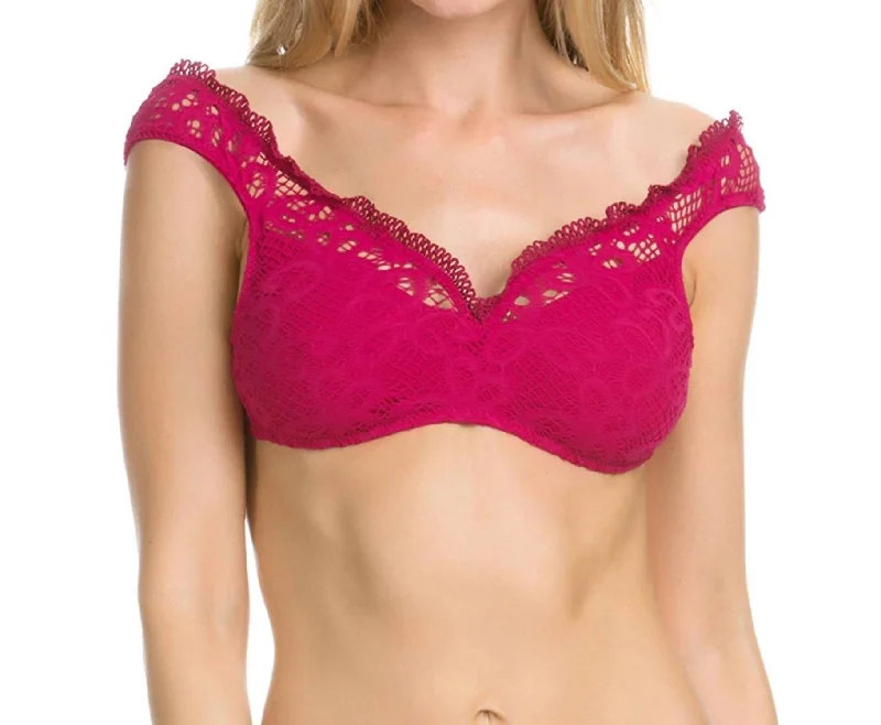 V-Neck Off The Shoulder Bikini Top In Raspberry