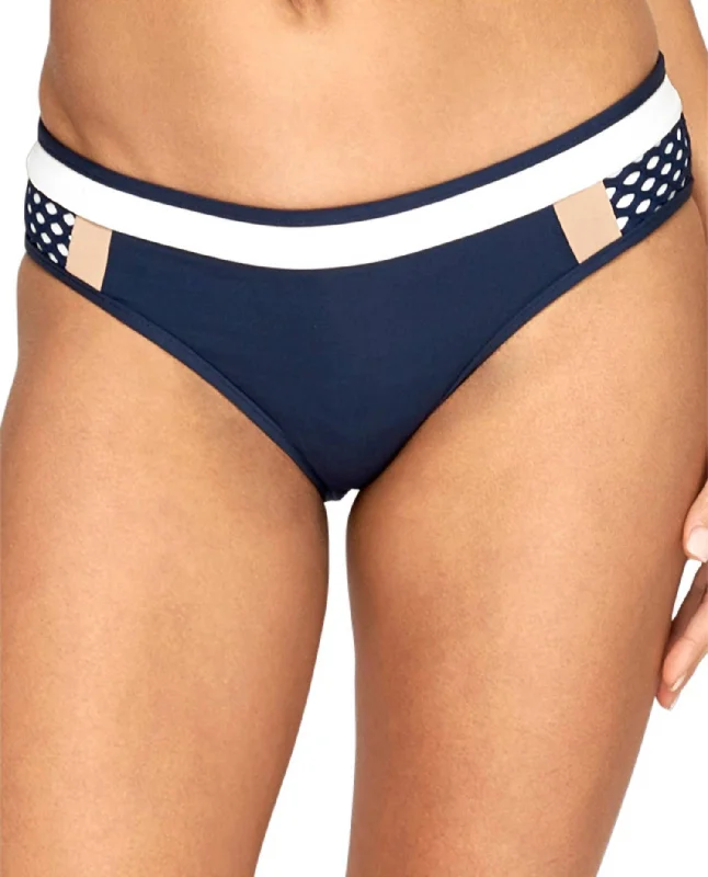 Moderate Coverage Hipster Bikini Bottom In Cb Navy